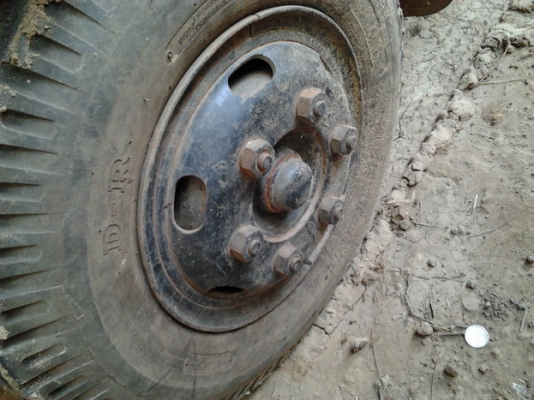 ขาย 6 ล้อ TOYOTA BU-15 วางเครื่องใหญ่ๆ WO6E 165 แรง แห้งดี แรง ไม่มีหลวม ช่วงล่างใหญ่ HINO 6น็อต คัสซีสวย ยางดี 6เส้น กระบะ4.30ม.สวยไม่ผุ พื้นไม้ไม่มีหักไม่ดาม พร้อมหลังคาโดยสาร สภาพสวย พร้อมใช้งาน ราคาต่อรองได้ครับ