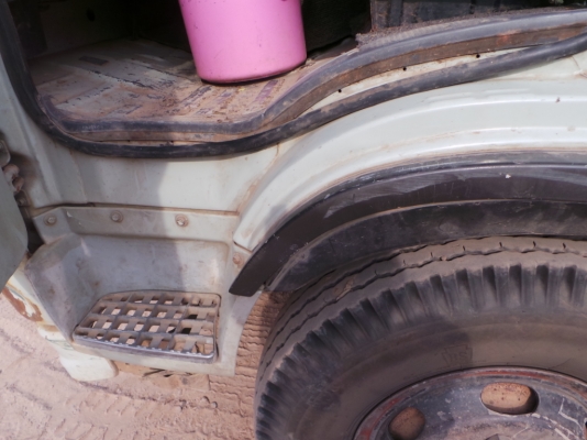 HINO FM3M กระบะดั้มโคราช หัวเดิม เครื่องเดิม คัซซีสวยค่ะ