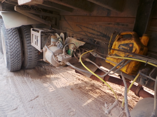 HINO FM3M กระบะดั้มโคราช หัวเดิม เครื่องเดิม คัซซีสวยค่ะ