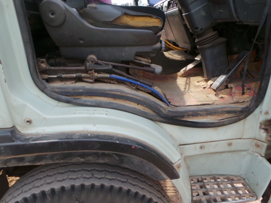 HINO FM3M กระบะดั้มโคราช หัวเดิม เครื่องเดิม คัซซีสวยค่ะ