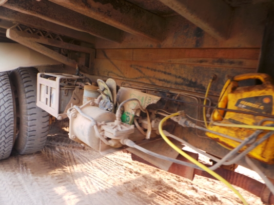 HINO FM3M กระบะดั้มโคราช หัวเดิม เครื่องเดิม คัซซีสวยค่ะ