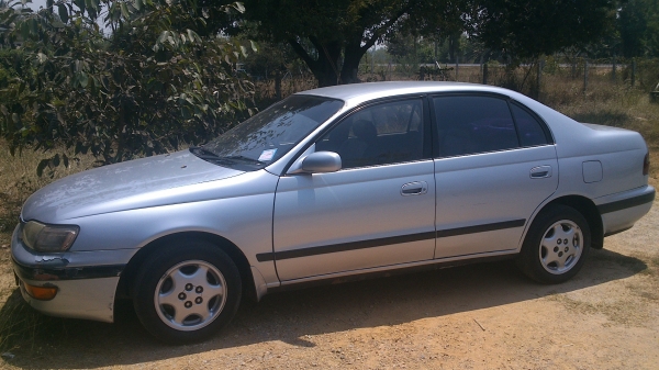 ขายTOYOTA CORONA ท้ายโด่ง 98,000 บาท