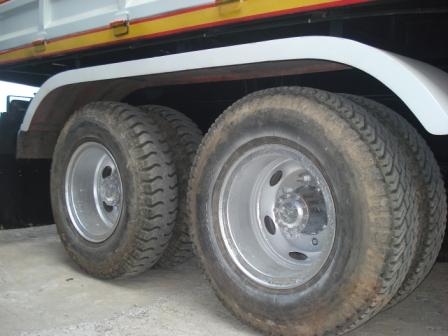 ขาย HINO SUMO227 เครื่อง EM100 220 แรงม้า 2 เพลา ดั๊ม