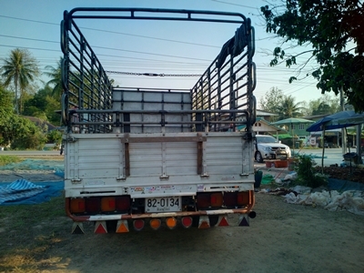 ต้องการขาย HINO ปี 48 ราคา 875,000 ครับ