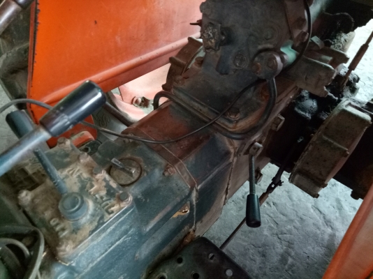 คูโบต้า L2600  รถไร่สวยๆ เครื่องหลวมขายตามสภาพ