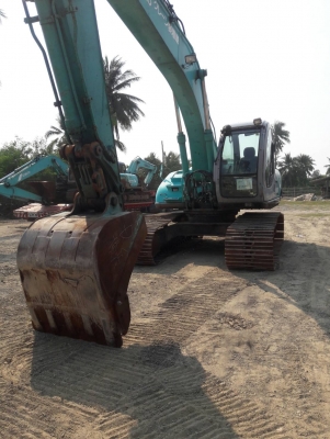 ขายค่ะ..KOBELCO SK200-3  มาร์คไฟว์ซุปเปอร์  เก่าญี่ปุ่นแท้  มาใหม่  สภาพสวย  แทรค 80  7,XXX  ชั่วโมง มีลายแย๊ก   ลองระบบกันได้ทุกวัน  โทร  089-3818694  ดวงนภา