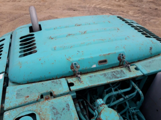 ขายค่ะ..KOBELCO SK200-3  มาร์คไฟว์ซุปเปอร์  เก่าญี่ปุ่นแท้  มาใหม่  สภาพสวย  แทรค 80  7,XXX  ชั่วโมง มีลายแย๊ก   ลองระบบกันได้ทุกวัน  โทร  089-3818694  ดวงนภา