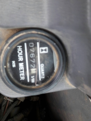 ขายค่ะ..KOBELCO SK200-3  มาร์คไฟว์ซุปเปอร์  เก่าญี่ปุ่นแท้  มาใหม่  สภาพสวย  แทรค 80  7,XXX  ชั่วโมง มีลายแย๊ก   ลองระบบกันได้ทุกวัน  โทร  089-3818694  ดวงนภา