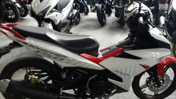 ขาย Yamaha Exciter 150 ปี 58 เครื่องดีเดิมๆ สภาพภายนอกสวยไม่มีรอยล้ม เล่มพร้อมชุดโอน