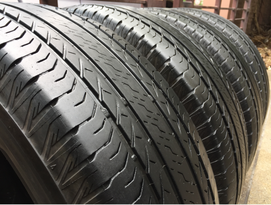 ยาง Bridgestone 265 70 16 สิ้นปี15 ดอกสวย เนื้อนิ่มๆ ราคาไม่แพง