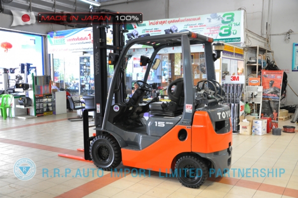 ขายรถโฟล์คลิฟท์มือสอง TOYOTA รุ่น 8FG15-31576 นำเข้าจากประเทศญี่ปุ่น 100\% ไม่เคยใช้งานในไทย