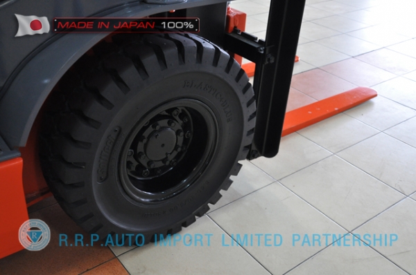 ขายรถโฟล์คลิฟท์มือสอง TOYOTA รุ่น 8FG15-31576 นำเข้าจากประเทศญี่ปุ่น 100\% ไม่เคยใช้งานในไทย