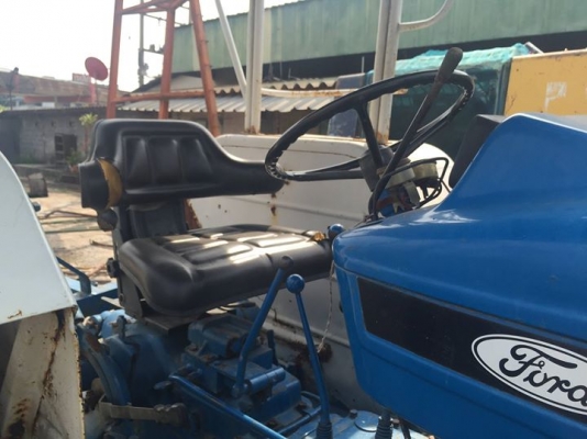 ขาย รถไถ่ ford 6610 2 เพลาะ ครับ