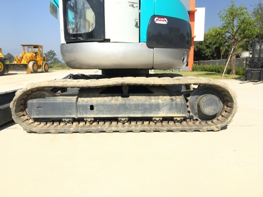 KOBELCO SK75UR