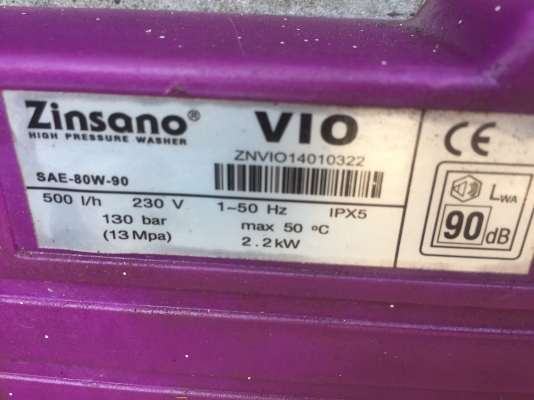 ขายเครื่องฉีดน้ำ ZINSANO VIP130BAR มือสองครับ ขายเครื่องฉีดน้ำ ZINSANO VIP130BAR มือสองครับ