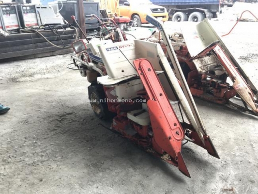รถเกี่ยวข้าวเดินตาม KUBOTA HF32 ราคาพิเศษ 14,000 บาท รหัสสินค้า : 50101004 www.nihonmono.com