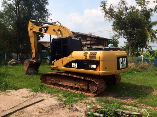 ขายด่วน  รถแบคโฮ cat320d  สภาพดี  พร้อมใช้งาน  เอกสารพร้อม  9000 ชั่วโมง