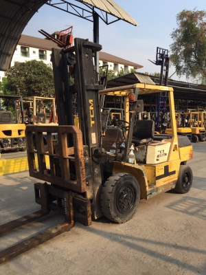 TCM FD40Z7 เครื่องดีเซล เกียร์ออโต้ เสาสูง4เมตร สนใจติดต่อ 083-062-0223(ปอน)