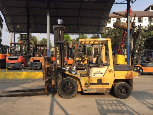 TCM FD40Z7 เครื่องดีเซล เกียร์ออโต้ เสาสูง4เมตร สนใจติดต่อ 083-062-0223(ปอน)