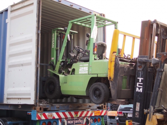 NISSAN JO2A25 เครื่องเบนซิล+แก๊ส เกียร์ธรรมดา เสาสูง3เมตร สนใจติดต่อ083-062-0223(ปอน)