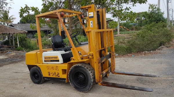 ขายด่วนรถยกKOMATSU FG30-10ยก3ตันยกสูง3เมตรรถนอกเพิ่งนำเข้ามายังไม่เคยใช้งานในเมืองไทยเลย