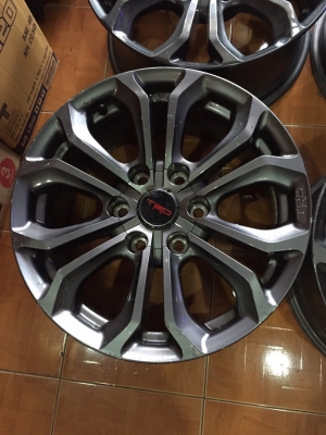 แม็กFortuner TRD4.  แท้