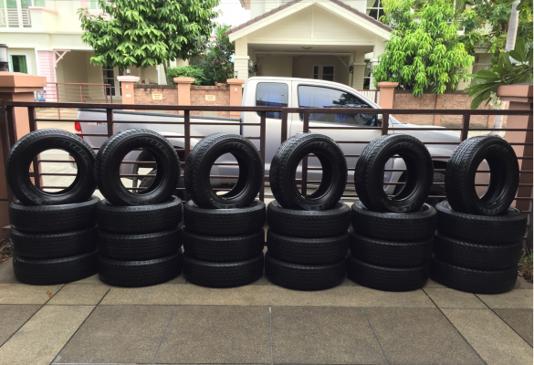 ยาง Bridgestone 245 70 16 ปลายปี16 ดอกเต็ม เนื้อนิ่ม ใช้ยาว ราคาไม่แพง