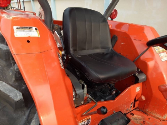 คูโบต้า L4508DI 4 WD 817 ชั่วโมง สีเดิมๆโรงงาน เล่มพร้อม ผลิตประเทศญี่ปุ่น..ใบมีดดันหน้า ผานบุก  สีเดิมๆโรงงาน