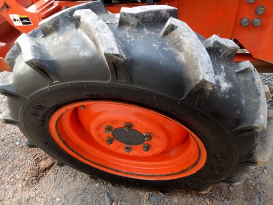 คูโบต้า L4508DI 4 WD 817 ชั่วโมง สีเดิมๆโรงงาน เล่มพร้อม ผลิตประเทศญี่ปุ่น..ใบมีดดันหน้า ผานบุก  สีเดิมๆโรงงาน