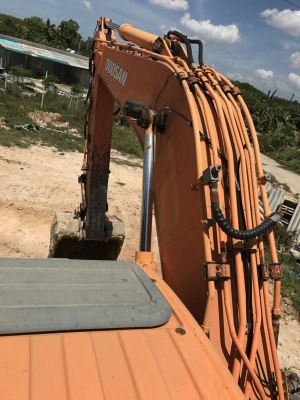 แบคโฮล Doosan DX225-LCA เอกสารใบแจ้งจำหน่าย,ชั่วโมงทำงานน้อย,เต็มทุกระบบ แบคโฮล Doosan DX225-LCA เอกสารใบแจ้งจำหน่าย,ชั่วโมงทำงานน้อย,เต็มทุกระบบ