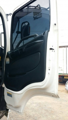 ขายครับ Hino Maca 380 แรง ปี 56 แม่+ลูก สภาพพร้อมใช้งาน เอกสารเล่มทะเบียนพร้อมโอน ราคา 2,690,000 ต่อ
