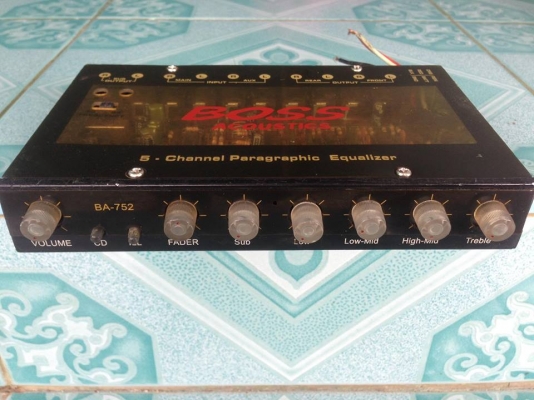 #ขายมือสองราคาตามรายการ 1..ปรี5แบน crystal ขาย 950 บาท 2..ฟร้อนphilips(อ่านปกติ)ขาย 600 บาท  3..ฟร้อนPioneer(ไม่อ่านแผ่นรับfmปกติ) ขาย 350 บาท 4..ปรี5แบน Boss ขาย 400 บาท สนใจ0892425454 อยู่สระบุรี