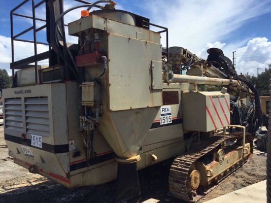 รถเจาะหิน