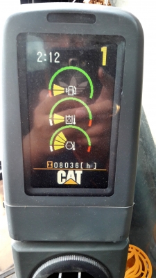 ขายครับ CAT320D สเปกญี่ปุ่น8พัน ชม.ซีเรียนสูง 9พันกว่าปลายๆ รถสภาพสวยจัด85\%ช่วง ล่างแถบไม่ได้เดิน เลยครับ เอกสารเล่มทะเบียนพร้อมโอน ครับ089-7088772