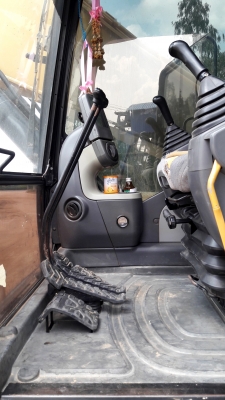 ขายครับ CAT320D สเปกญี่ปุ่น8พัน ชม.ซีเรียนสูง 9พันกว่าปลายๆ รถสภาพสวยจัด85\%ช่วง ล่างแถบไม่ได้เดิน เลยครับ เอกสารเล่มทะเบียนพร้อมโอน ครับ089-7088772