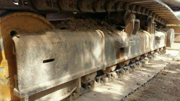 ขาย 465,000 KOBELCO sk 220-5 super เล่มทะเบียน ไฟฟ้าครบ เครื่องดี ปั้มแรง เอวแน่น ช่วงล่างใหม่ รถสวยพร้อมใช้เอกสารพร้อมโอน รถอยู่ อุดร 090-772-3710 090-772-3708