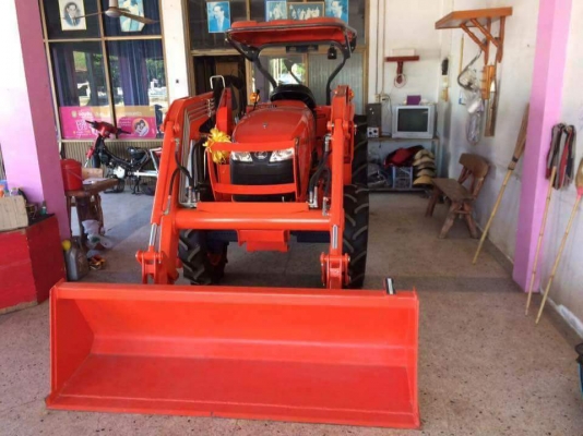 ขายรถใหม่ยังไม่เคยใช้งาน L4708SP รถตัก เล่มทะเบียนพร้อมราคามือสอง ขายรถใหม่ยังไม่เคยใช้งาน L4708SP รถตัก เล่มทะเบียนพร้อมราคามือสอง