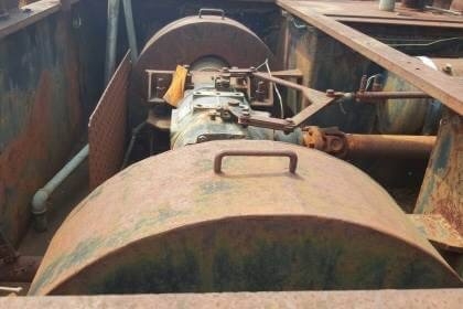 ขาย 220,000 บาท รถบด 9 ล้อ SINGTHAI เครื่อง คัมมินส์ 4 สูบ รถจอดนานต้องเช็คสภาพหน่อย เอกสารชุดประมูลครับ  รถอยู่ จ.อุดรธานี โทร&amp;ไอดีไลน์ 0610710295