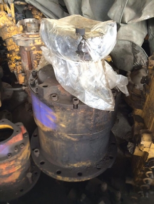 โป๊ะสวิง KOBELCO SK 300-3 เก่านอกญี่ปุ่น ไม่มีมอเตอร์ ราคา 70,000