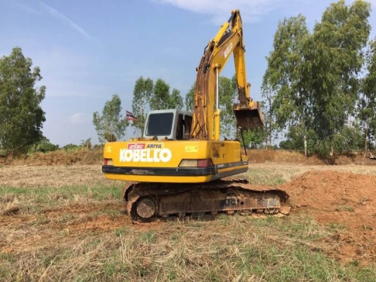 KOBELCO SK200 MARK 3 ราคา 545,000 บาท  เครื่องดี ปั้มแรง โช่หนา เอวแน่น ไฟฟ้าตัด เอกสารชื้อขาย  รถอยู่ จ.ร้อยเอ็ด โทร&amp;ไอดีไลน์ 0610710295