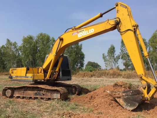 KOBELCO SK200 MARK 3 ราคา 545,000 บาท  เครื่องดี ปั้มแรง โช่หนา เอวแน่น ไฟฟ้าตัด เอกสารชื้อขาย  รถอยู่ จ.ร้อยเอ็ด โทร&amp;ไอดีไลน์ 0610710295