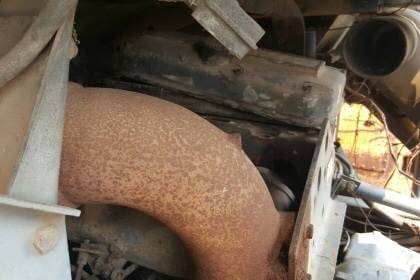 ขาย195,000 ตามสภาพ 10 ล้อ หัวลาก DAF 2 เพลา เครื่องเสีย ไม่มีเกียร์ ช่วงล่างครบ เอกสารชุดประมูล  รถอยู่ จ.อุดรธานี โทร 098-1862844 ไอดีไลน์ ja5657