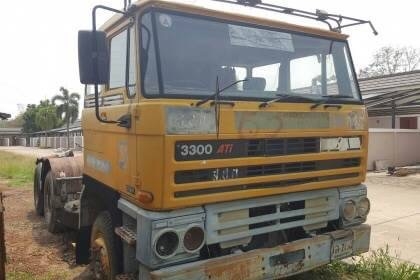 ขาย195,000 ตามสภาพ 10 ล้อ หัวลาก DAF 2 เพลา เครื่องเสีย ไม่มีเกียร์ ช่วงล่างครบ เอกสารชุดประมูล  รถอยู่ จ.อุดรธานี โทร 098-1862844 ไอดีไลน์ ja5657