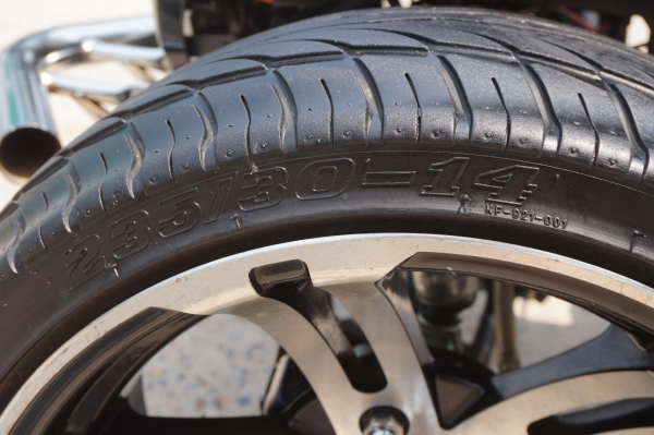 ขาย รถแต่ง 3 ล้อ เครื่อง 150 cc สตาร์ทมือ  มีเกียร์ถอย รถสวยเครื่องดีมาก