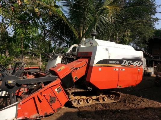 DC 60  พลัด  ปี 53 ุ + เทเลอร์     ราคา  220000 บาท ( ดูรถก่อนต่อ ) ดูรถทีอ.อุทมพรพิสัย  จ.ศรีสะเกษ  ด่วน   one 2   098 668-3479    dtac  094 283-9369  สิทธิ์  คับ