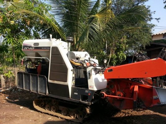 DC 60  พลัด  ปี 53 ุ + เทเลอร์     ราคา  220000 บาท ( ดูรถก่อนต่อ ) ดูรถทีอ.อุทมพรพิสัย  จ.ศรีสะเกษ  ด่วน   one 2   098 668-3479    dtac  094 283-9369  สิทธิ์  คับ