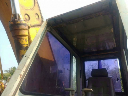 ขายรถขุดแบ็คโฮ ชูมิตโตโม่  .เล่มทะเบียน เครื่องปั้มดี ช่าวงล่างโช่ บูช พอใช้ได้ ทำงานดี ปั้มเพิ่งเปลื่ยนใหม่ทั้งลูก 290,000บ. ช่วงล่างโช่บูช พอใช้ สนใจ 0835601591 หรือ0903494058 ปั้มสีส้ม เป็นปั้มที่เปลื่ยนใหม่ ราคา 90000