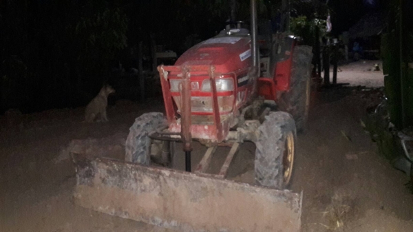 ยัน ม่า 28 แรง อุปกร 3 ชิ้น  ราคา เบาฯฯ  130000  สอบถามทีเบอร์   วันทูคอล 098 668-3479 dtac 094 283-9369 สิทธิ์ คับ