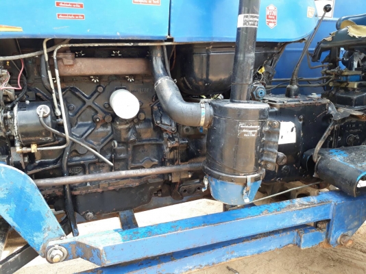 ขายรถไถ6600 เสื้อลาย เอกสารเล่มทะเบียนครบ พร้อมใช้งาน ราคา 335000 ต่อรองได้ 0928621172