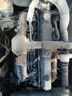 KATO HD700 V2 ราคา 295,000 เครื่อง 6D31 Turbo ปั้มK3V รถพร้อมใช้ สภาพไม่ค่อยสวย  เอกสารชื้อขาย  รถอยู่ จ.ร้อยเอ็ด โทร 098-1862844ไอดีไลน์ ja5657